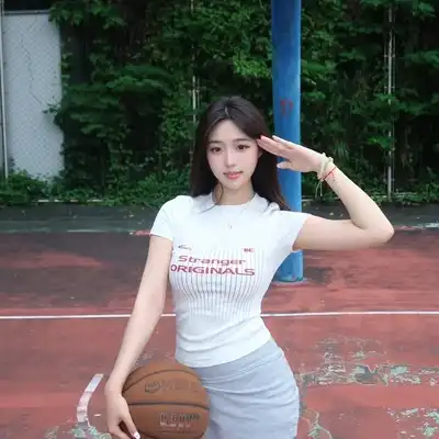 潘悦